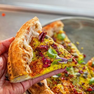 Pizza mit Peperone crusco di Senise IGP Tenuta Padì